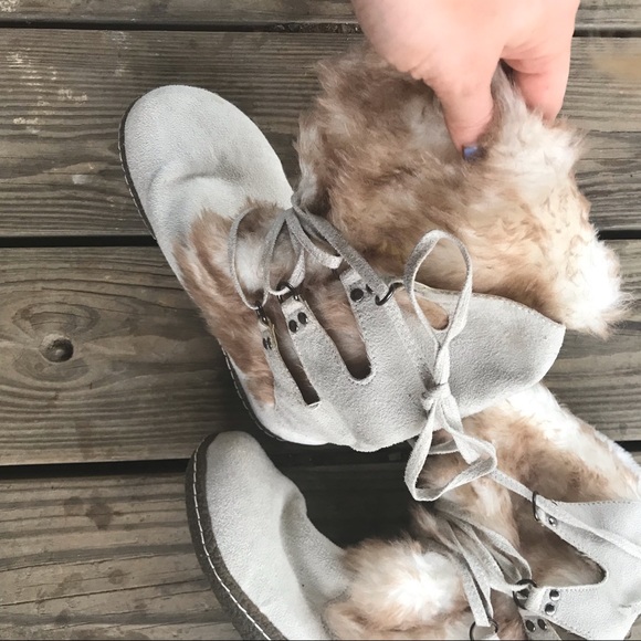 Wanted furry boots 5.5 - Picture 3 of 4